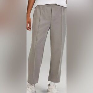 lululemon athletica Women's Gray Straight Leg Pants